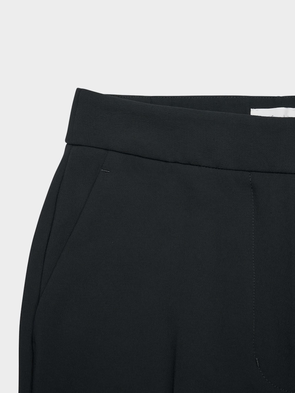 NWT Aritzia The Limitless Pant Curve-Fit, Crepette, Black, Sizes 4 & 6, 31.5” - Picture 7 of 9